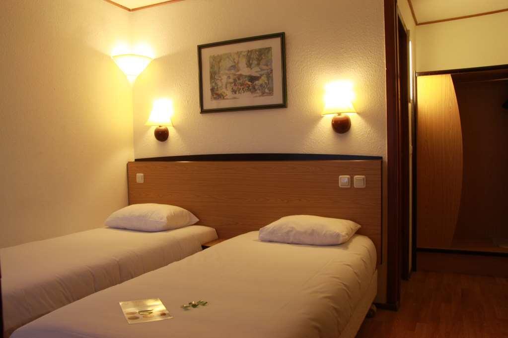 Campanile Hotel & Restaurant Arnhem - Зевенар Номер фото